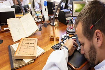 北京百达翡丽万年历售后维修地址