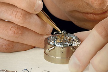 北京百达翡丽机械表不走时什么原因